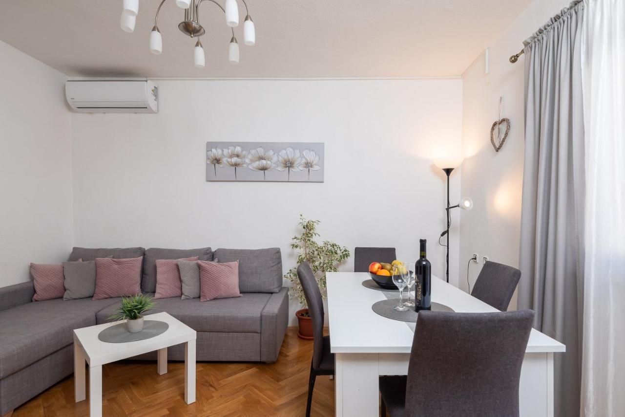 דוגי ראט Apartment Beba מראה חיצוני תמונה