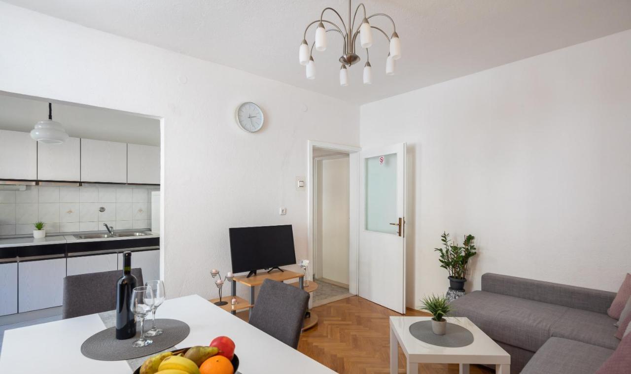 דוגי ראט Apartment Beba מראה חיצוני תמונה